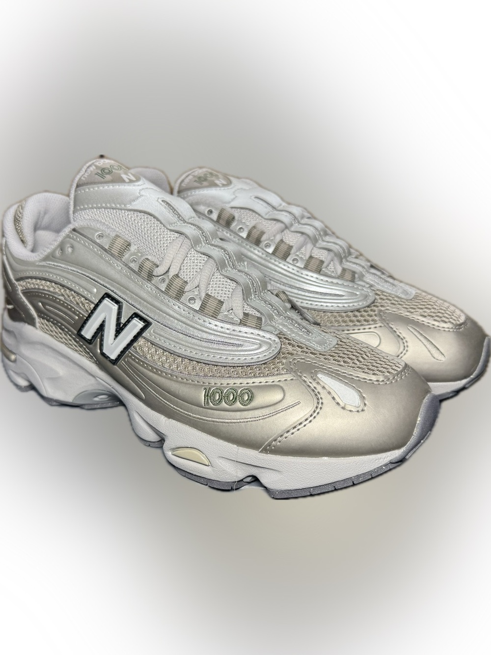 New Balance 1000 Size 9.5 Men’s